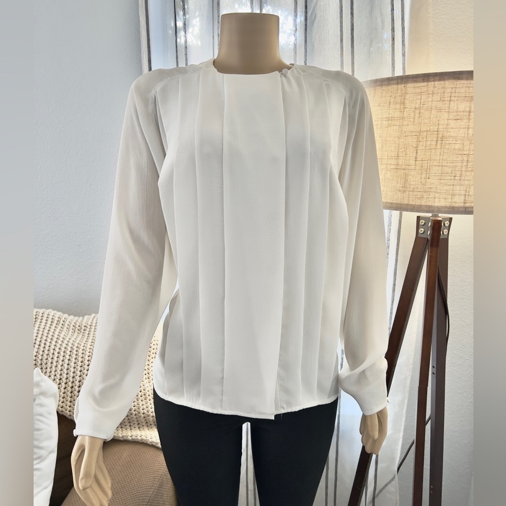 Michelle Stuart White Long Sleeve Pleated Shirt Blouse Size 12 Vintage